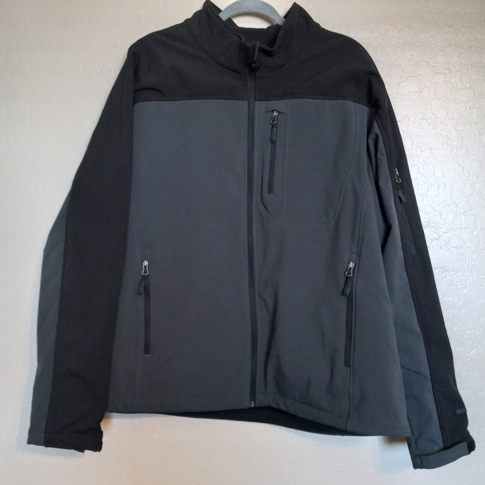 Free Country Water Resistant Midweight Softshell Jacket